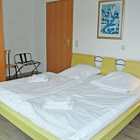 Pansiyon Appartementhaus Mit Balkon Im Ostseebad Hm-10-18 Goehren (Ruegen)