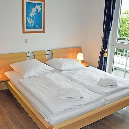Appartementhaus Mit Balkon Im Ostseebad Hm-10-18 Habitación en casa particular *