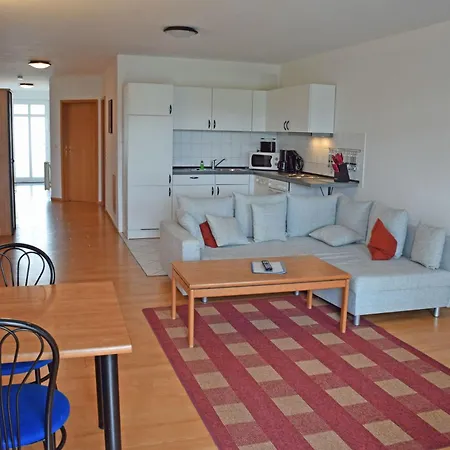 Appartementhaus Mit Balkon Im Ostseebad Hm-10-18 Goehren (Ruegen)