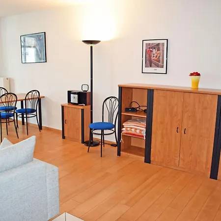 Appartementhaus Mit Balkon Im Ostseebad Hm-10-18 * Goehren (Ruegen)