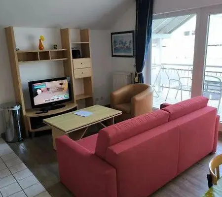 Appartementhaus Mit Balkon Im Ostseebad Hm-10-18 Goehren (Ruegen)