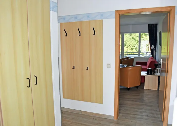 Appartementhaus Mit Balkon Im Ostseebad Hm-10-18 Goehren (Ruegen)